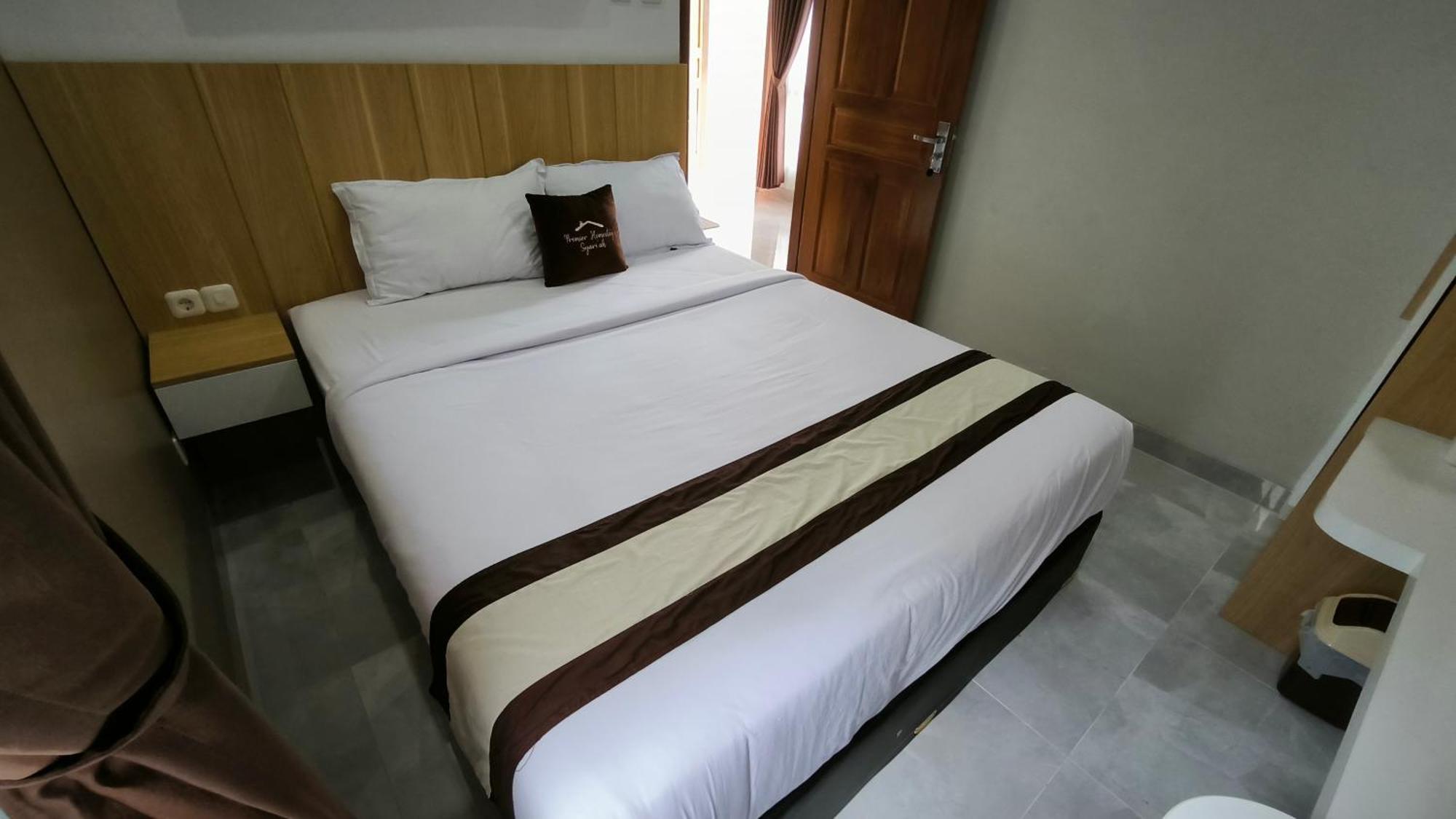 Premier Homestay Syariah Kalasan Экстерьер фото