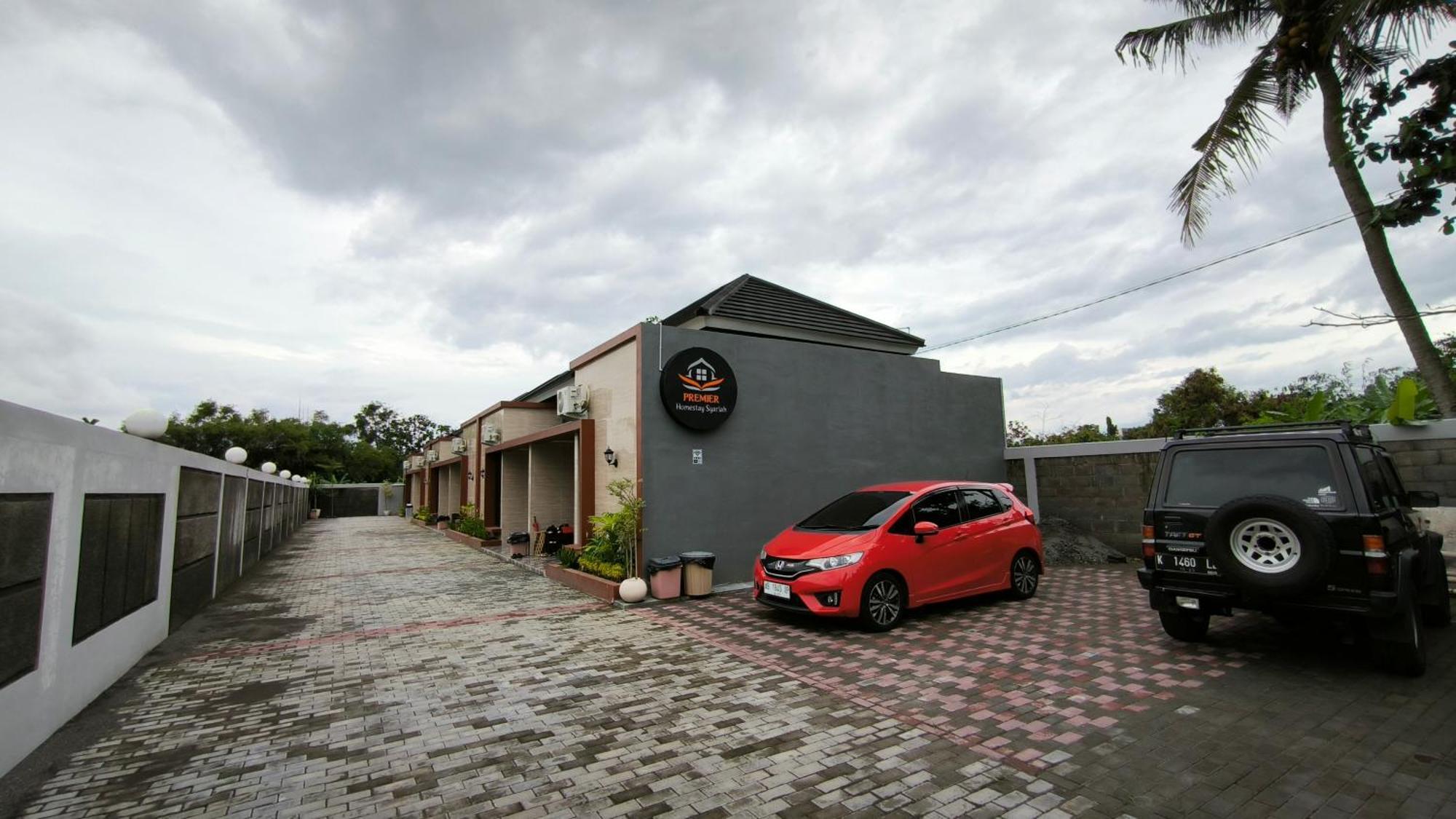Premier Homestay Syariah Kalasan Экстерьер фото